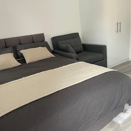 Studio Flat Private Shower Wc And Kitchenette London Ngoại thất bức ảnh